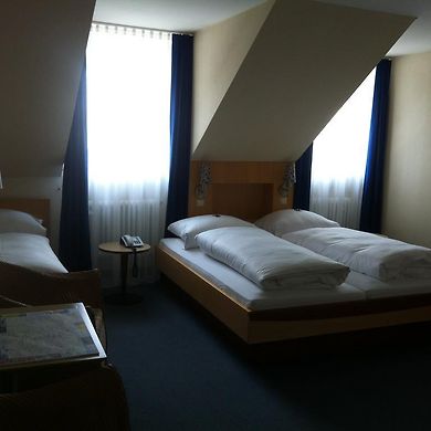 Hotel Hauser An Der Universitat Munich